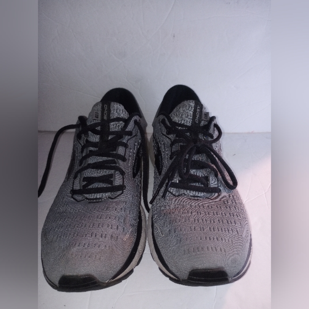 Brooks Ghost - image 1